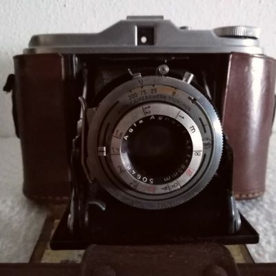 Agfa - Isolette V con custodia in pelle